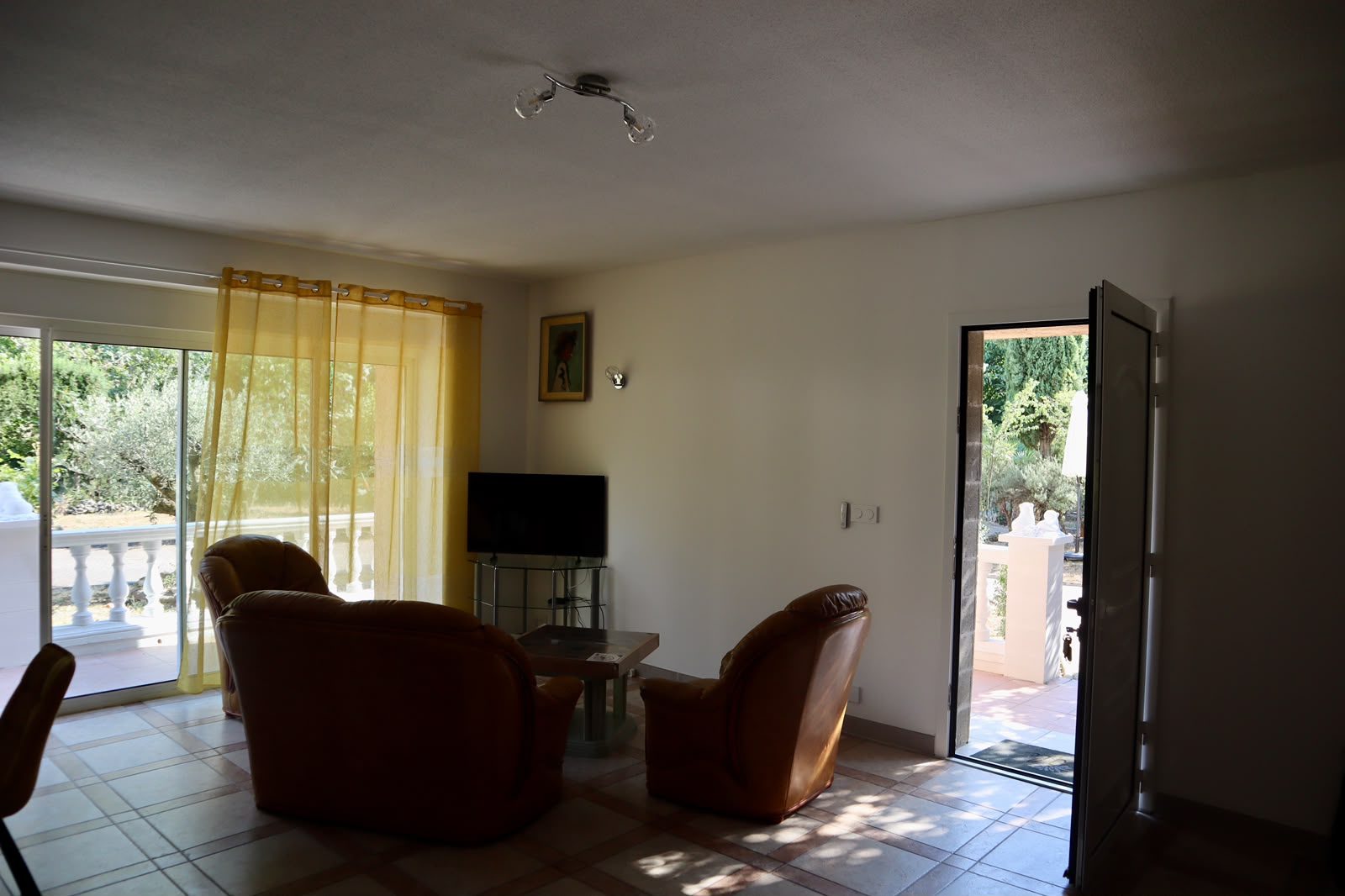 Le salon de la maison Nicole